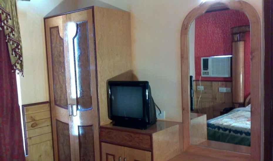 Hotel Dream Land Phulabāni Kültér fotó